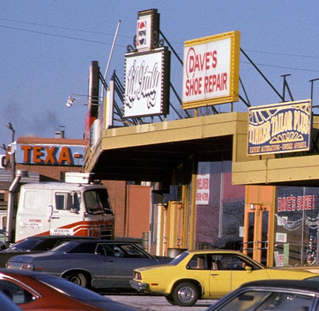 TEXA-TONKA SHOPPING CENTER | St Louis Park Historical Society