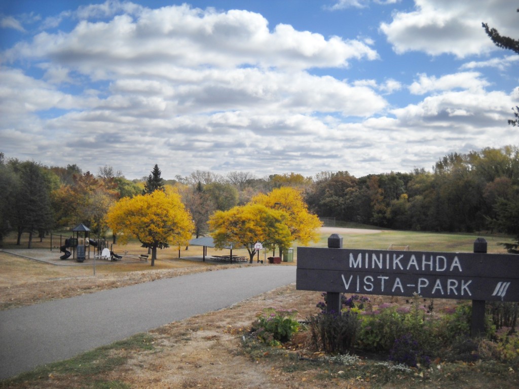 Minikahda Vista resize