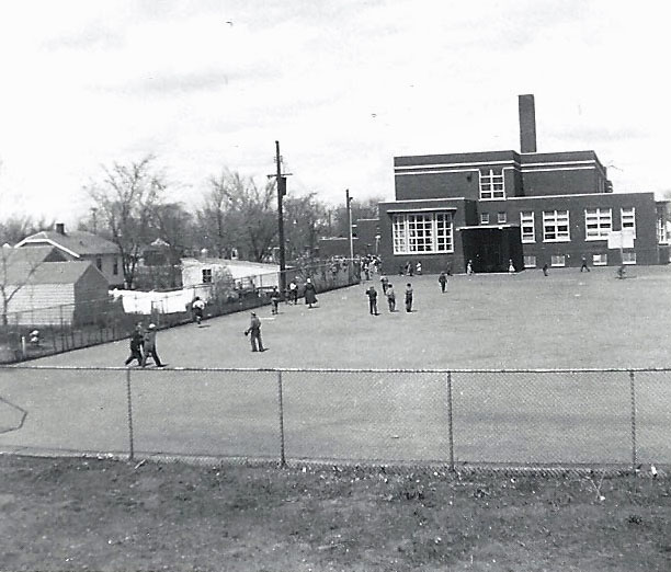 newbrooksideplayground1954